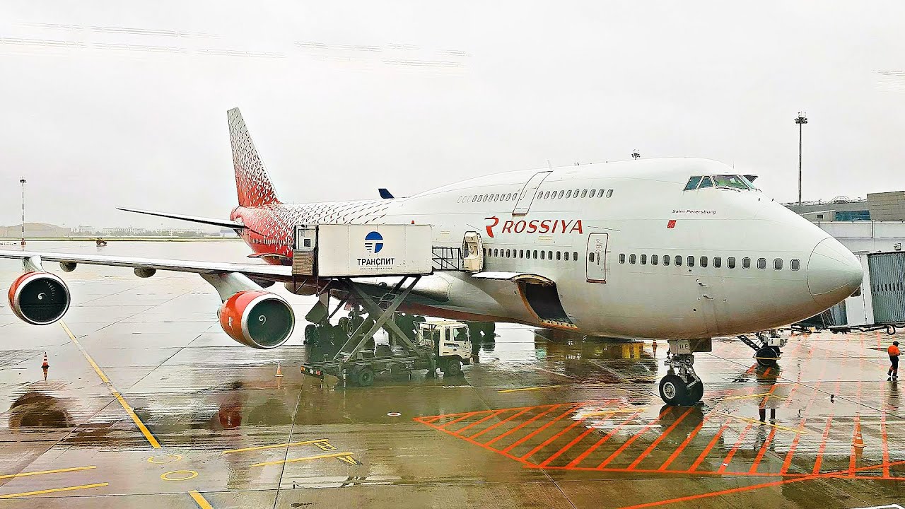 Полет на Боинге 747-400. Лечу в 55-м ряду. Авиакомпания 