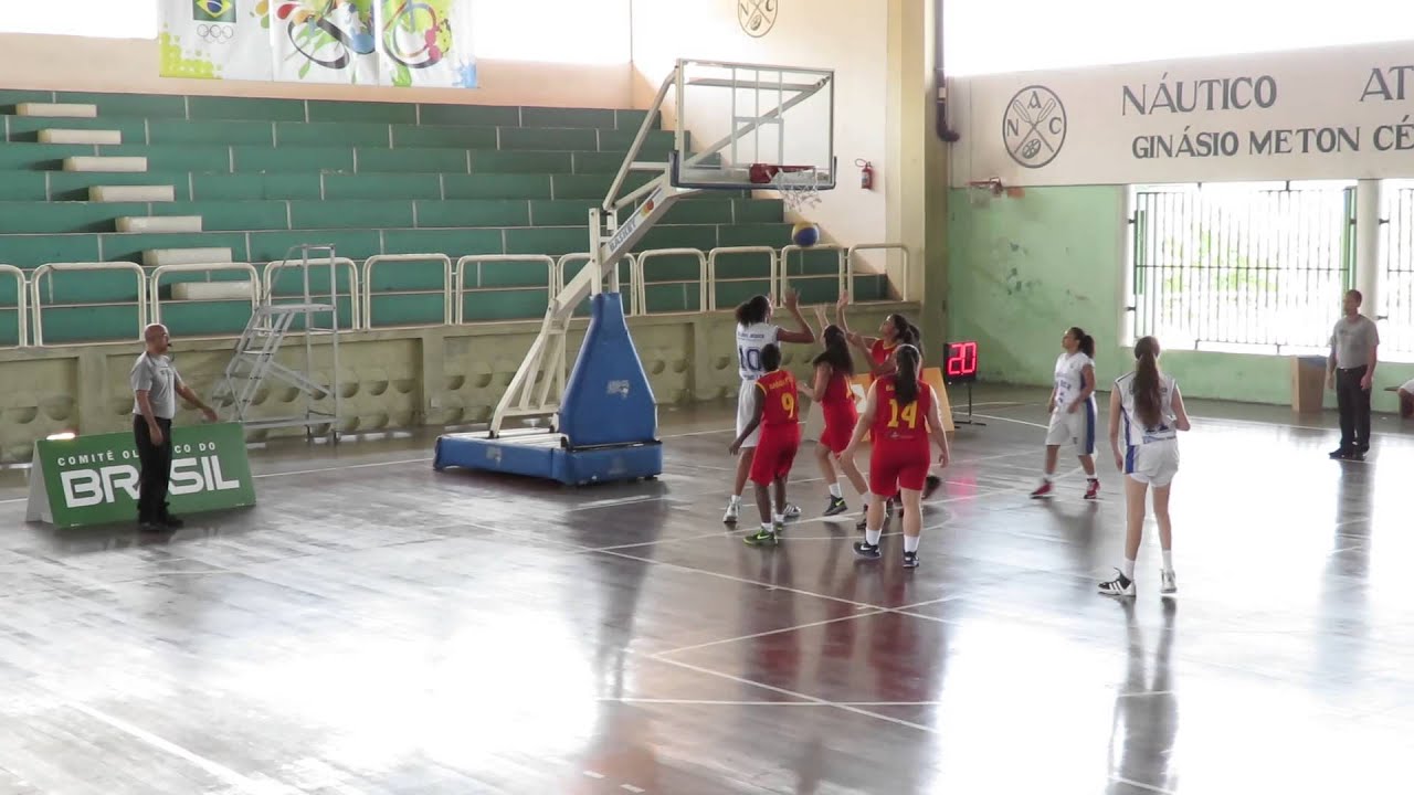 Basquete feminino nos Jogos Escolares da Juventude 2015.