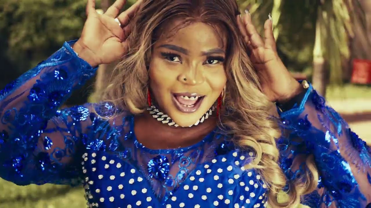 AFOU TRAORE - MOUSSO  ( CLIP OFFICIEL )
