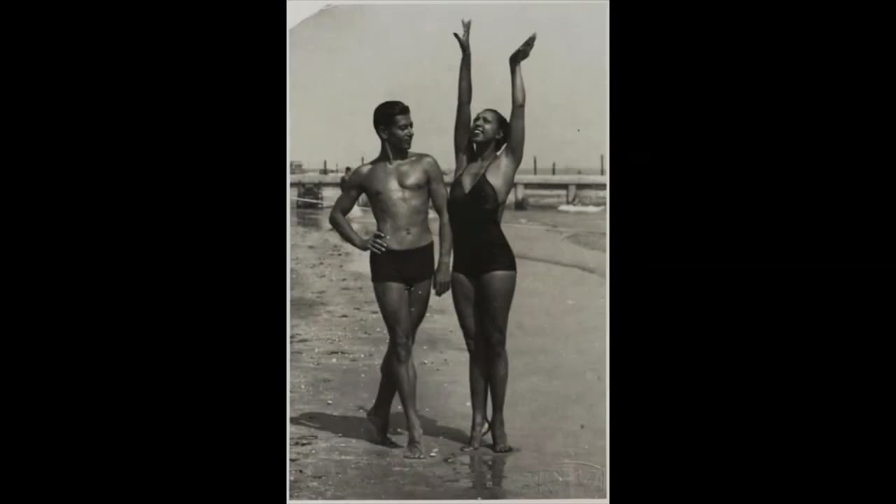 Walk That Broad - Clarence Williams' Jazz Kings (w King Oliver) (1928)