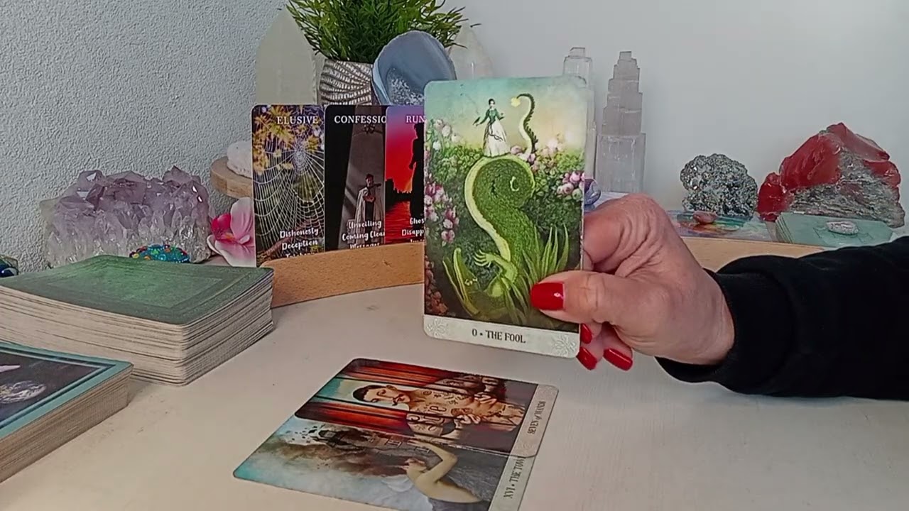 Steenbok ♑️ Liefde ❤️ Iemand gaat iets opbiechten! Torenmoment! Nieuw avontuur!💕🍀🙏💫