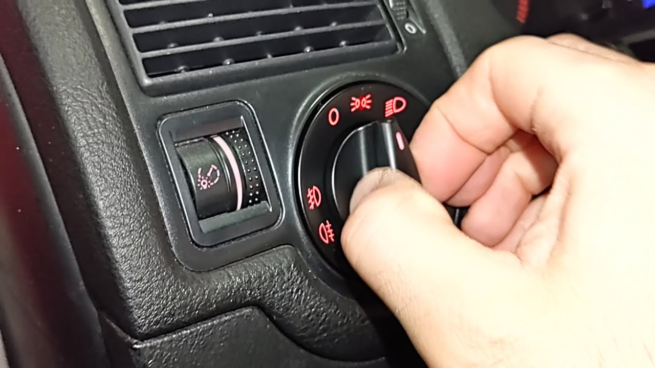 Volkswagen Golf mk4 headlight switch removal and install