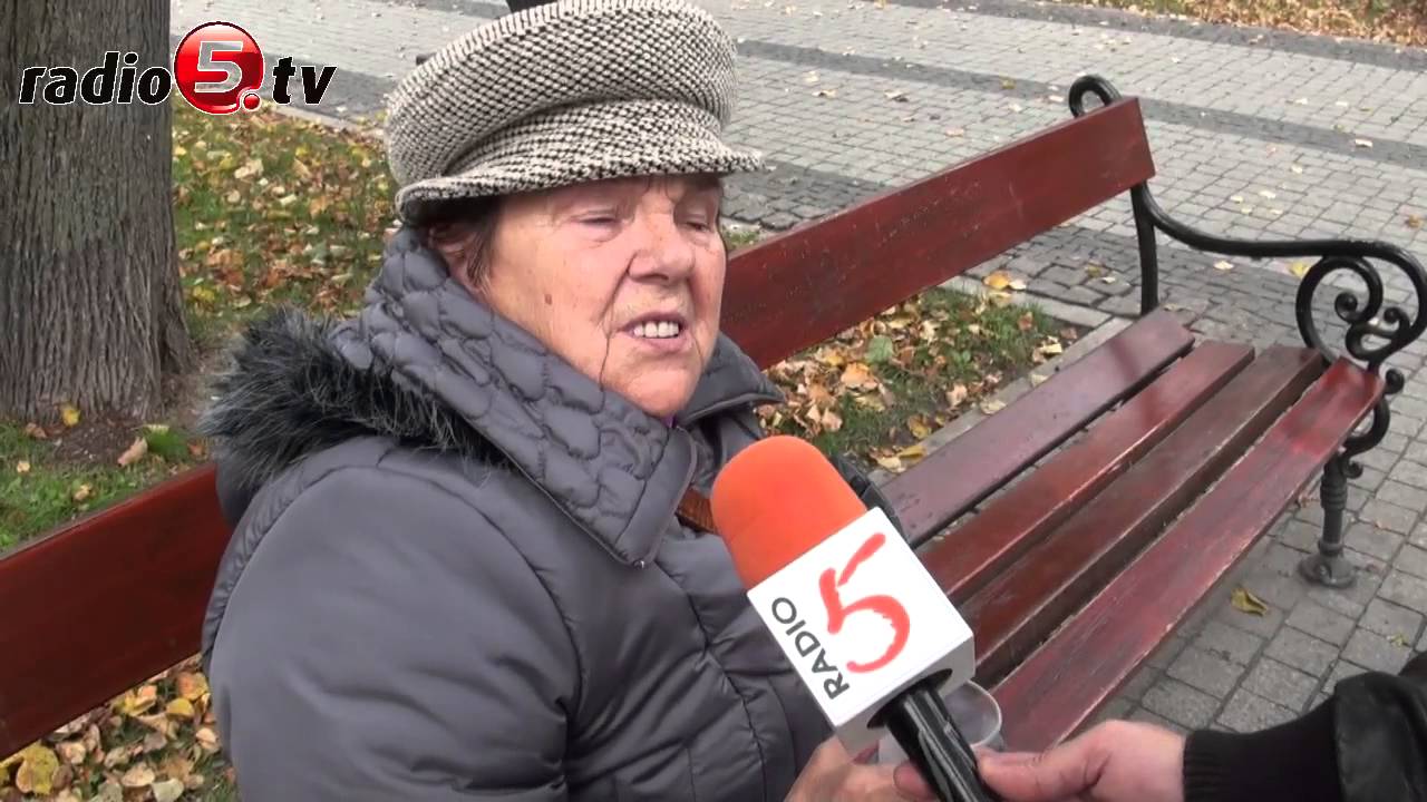 Ciepłe posiłki w Parku Solidarności