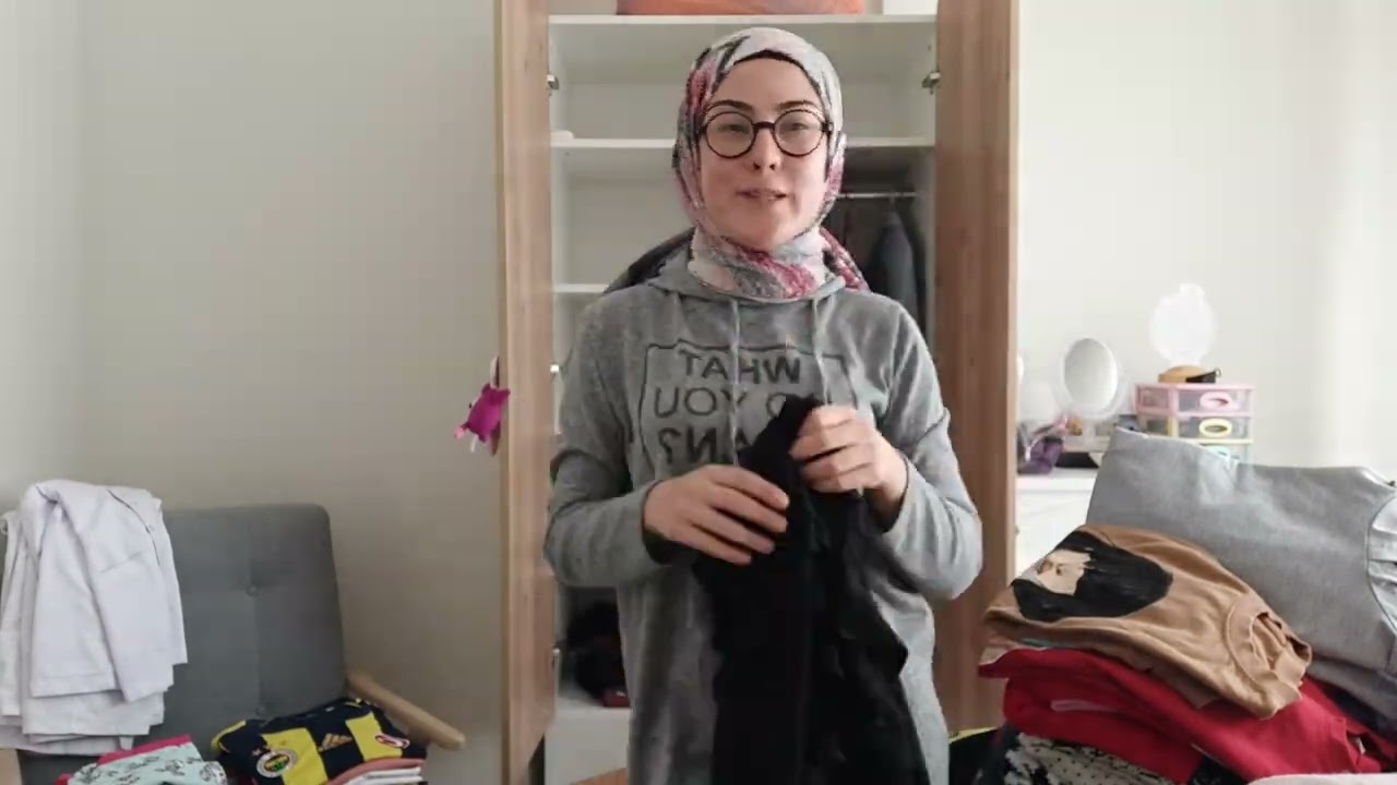 VLOGMAS #3 || Dolap Düzenleme-Yazlıkları Kaldıralım 🥻👕👖