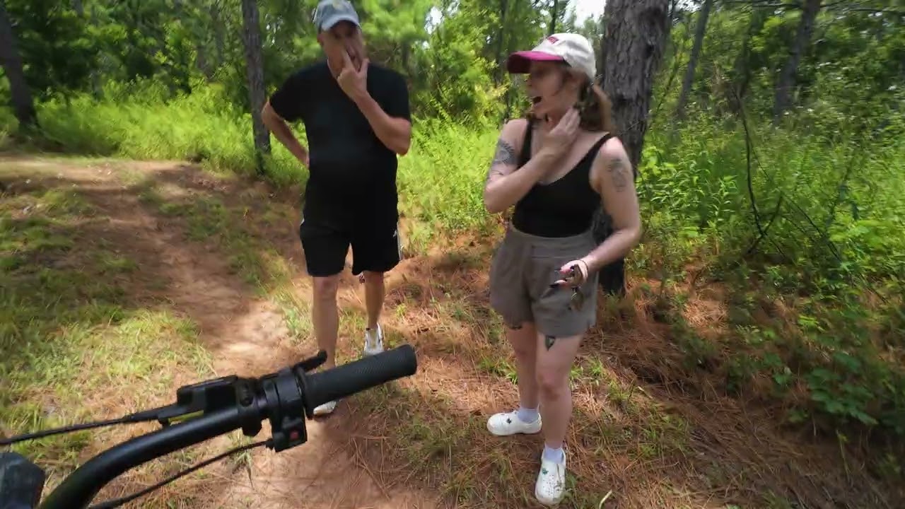 Talaria MX4 - Helping out some LOST Hikers while ripping some mountain bike trails. // 4K POV HD DJI