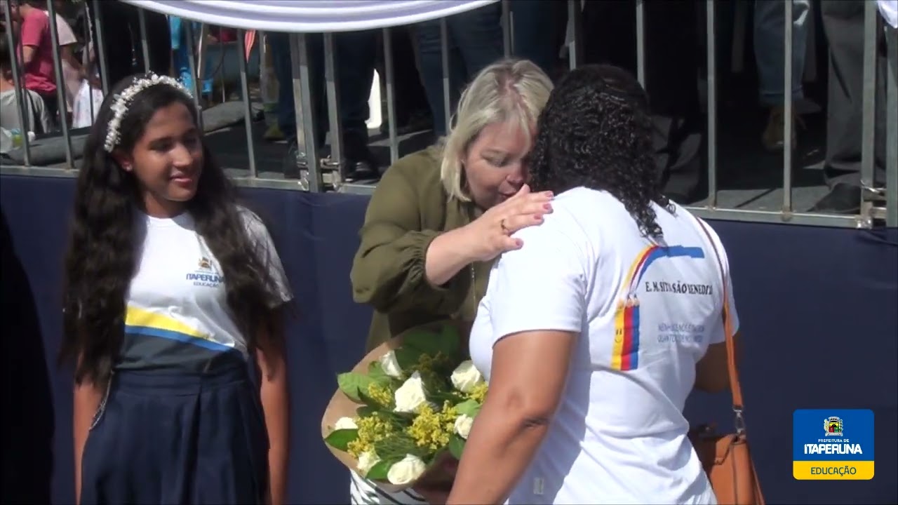 DESFILE C&Iacute;VICO DE ITAPERUNA 2022