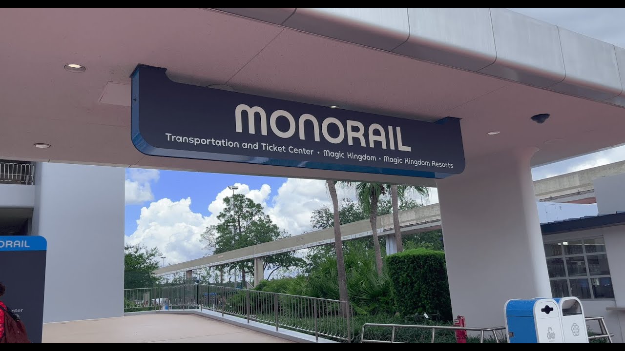 EPCOT to Magic Kingdom Via Monorail (Resort Line) | 4K HDR Binaural Sound