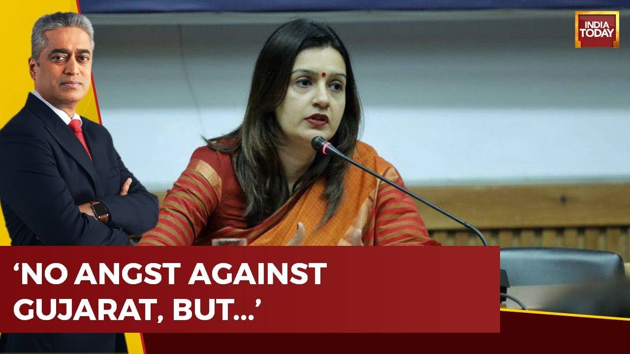 Priyanka Chaturvedi Alleges Projects Being Pushed Out Of Maharashtra Deliberately By Modi Govt