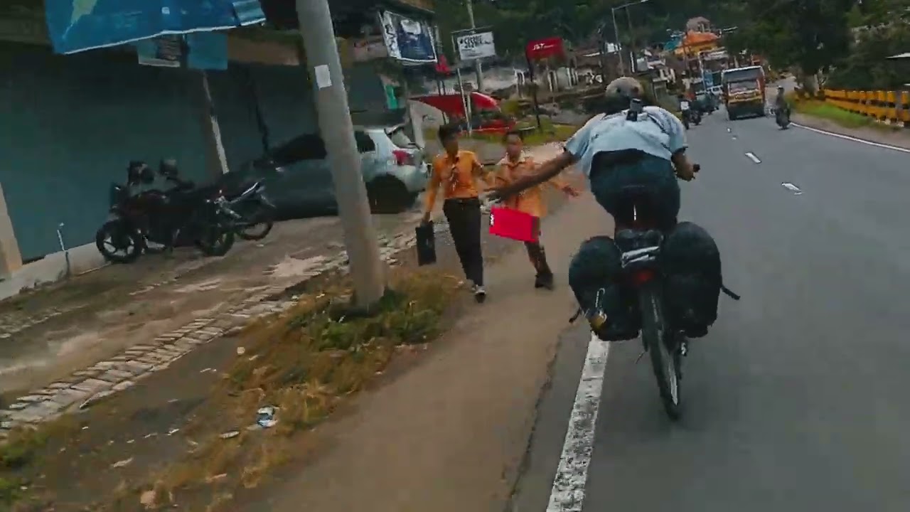 touring sepeda Depok - Bali || perjalanan jawa - Sulawesi