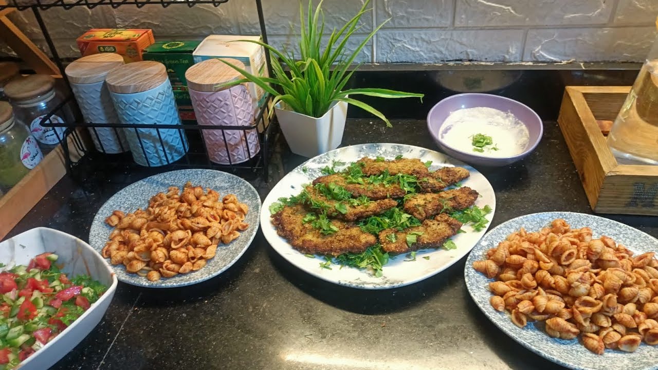 جمعه مباركه على الجميع 🌿الحمد لله دائما وأبدا ❤️🙏 يلا وصفه تحفه الكبده البانيه بالبقسماط👌🍽🥰