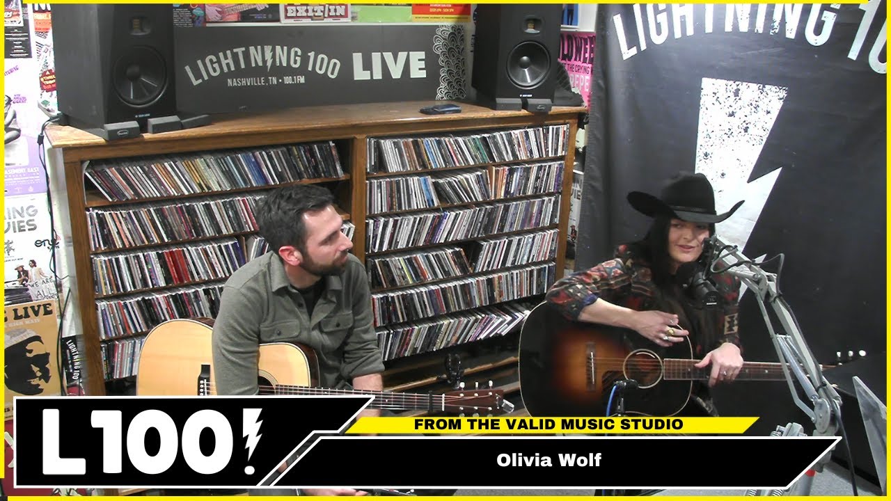 Olivia Wolf performs &ldquo;Cosmic Appalachian Radio&rdquo; and &ldquo;The Veil&rdquo; - Live at Lightning 100