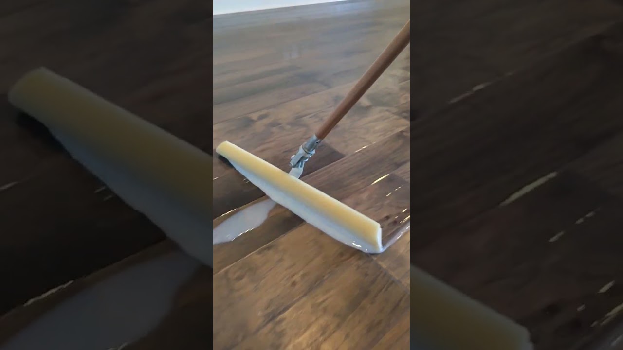 No replacing or Sanding👍 Refinishing Engineered Hardwood Floors in Helotes Tx. 👑#hardwoodfloors