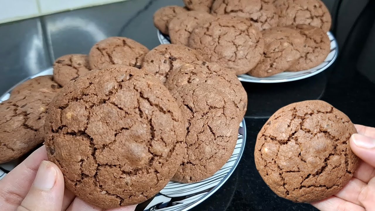 حلويات العيد غير بيضة و شوية ديال المقادير وجدي هاد الحلوة او كوكيز لذيذ و هشيش