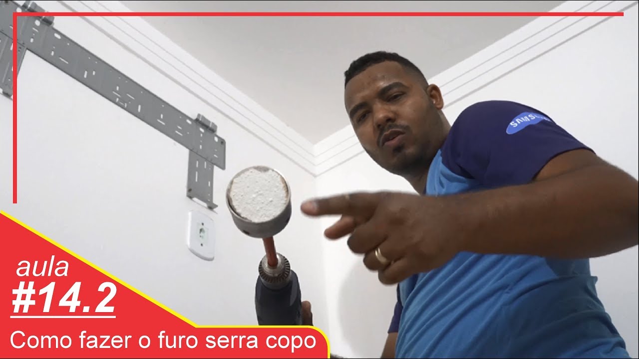 Fazendo o furo serra copo