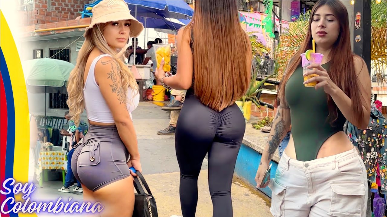 🇨🇴Comuna 13 Medellin: Hottest Day in December [ 4k Full Tour]