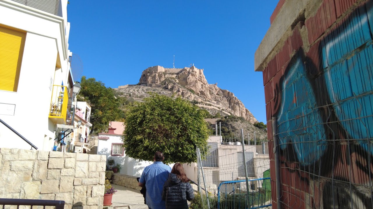 A walk up to Castillo de Santa B&aacute;rbara in Alicante Spain. Tons of views and quite a hike.