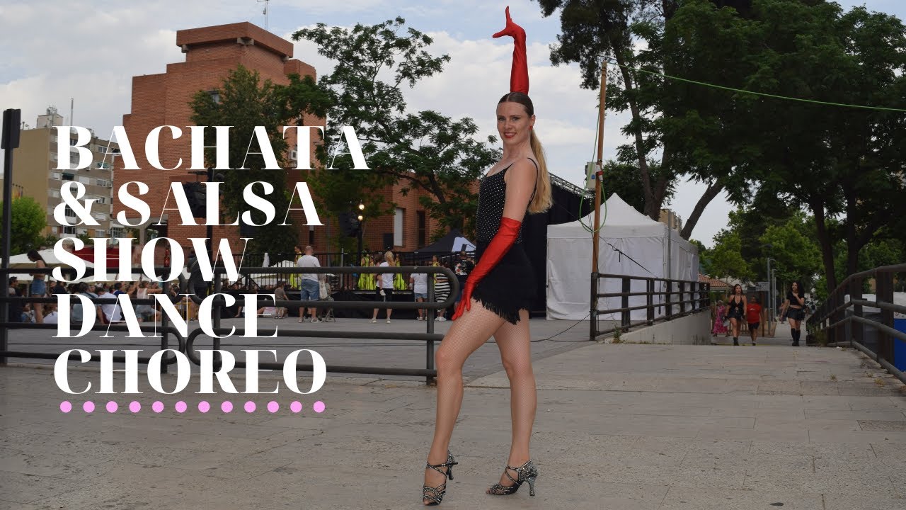 Solo Por Un Beso | LA REINA (REMIX) | Bachata & Salsa Show Dance Choreography | @azukitadance
