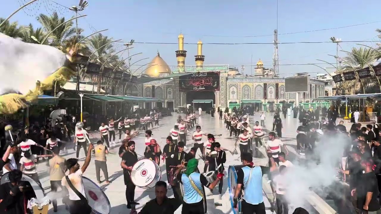 استعراض موكب شهداء الحشد الشعبي في مرقد الامام العباس ع