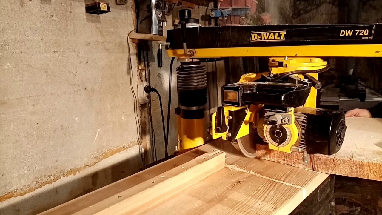Радиально-консольная пила DeWALT  DW- 720