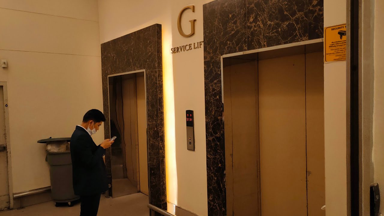 Mitsubishi GPS-III Elevators at Siam Paragon, Bangkok, Thailand (North Wing Service)