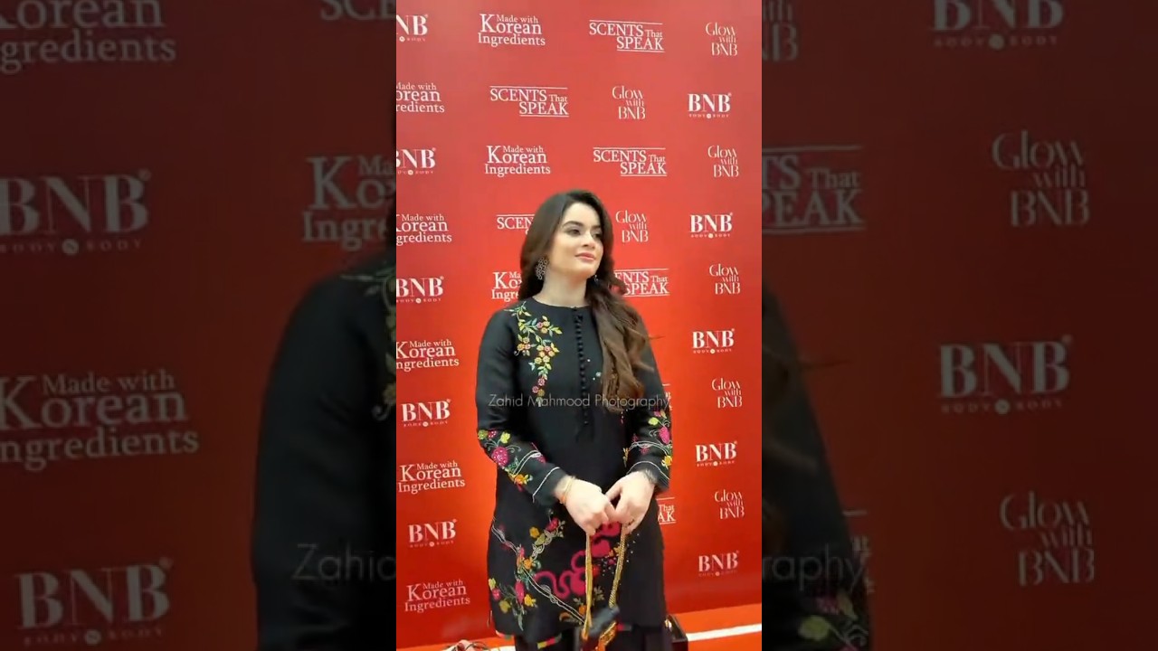 Minal Khan BNB product #aimanquenan #minalkhan #aimadkhan #love #pakistaniactress #cute #duet .