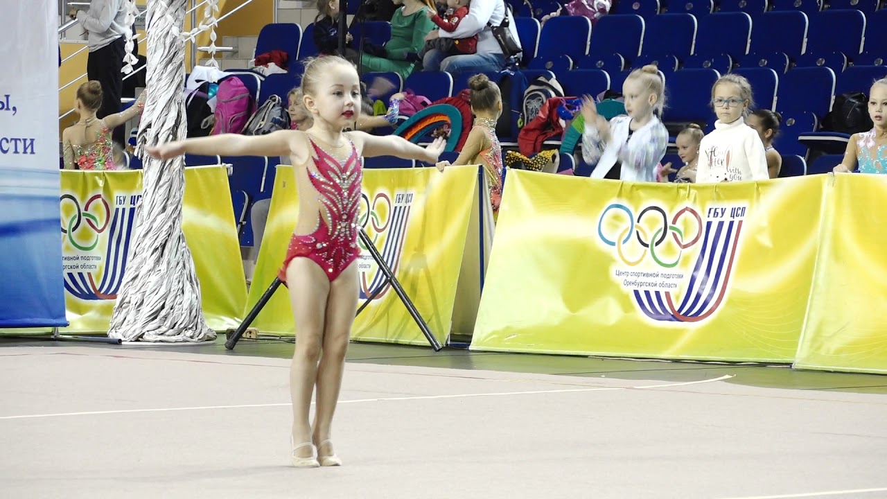 Художественная гимнастика 2011гр(6 лет) вторые соревнования!