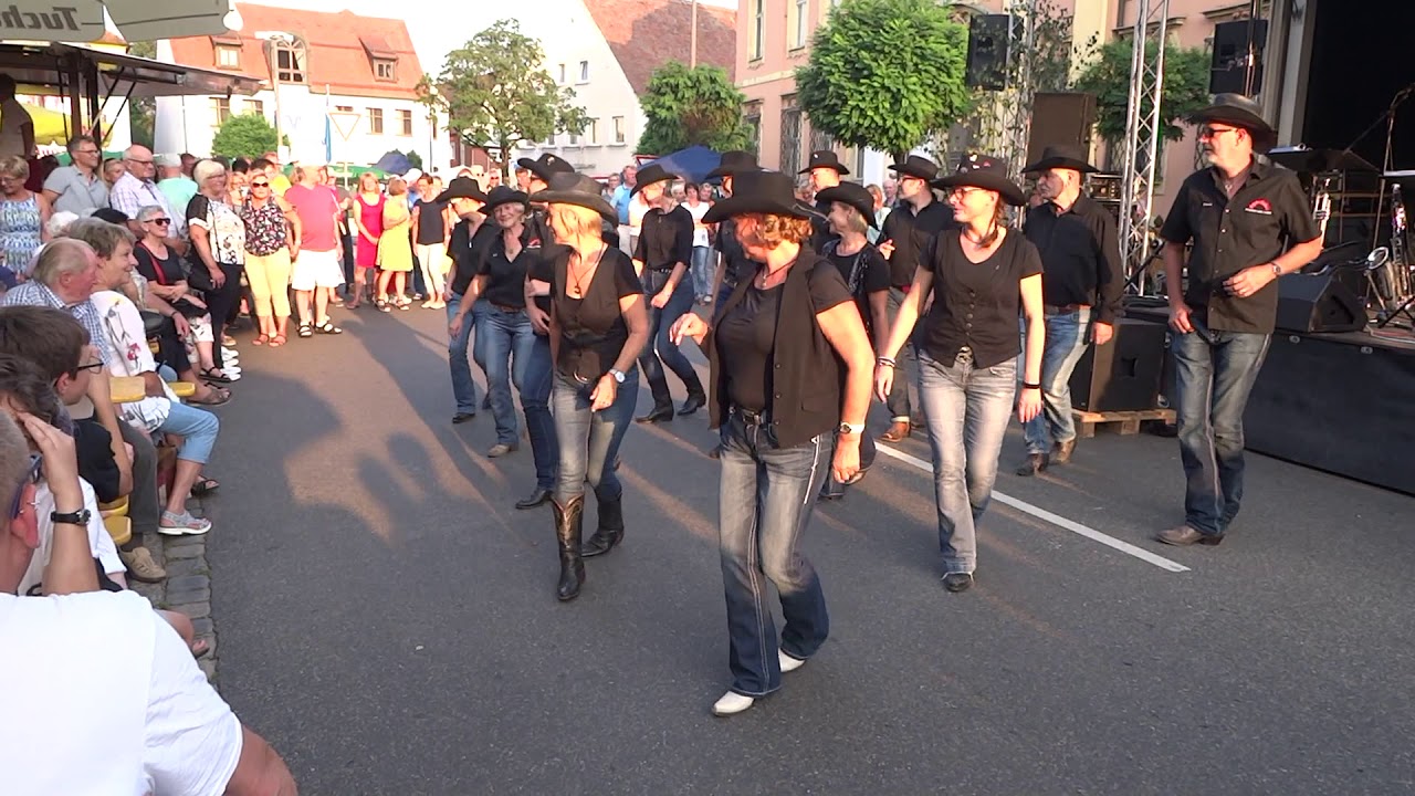 Bürgerfest Allersberg - 2019 - Jukebox Junkies Country Line Dance (2)