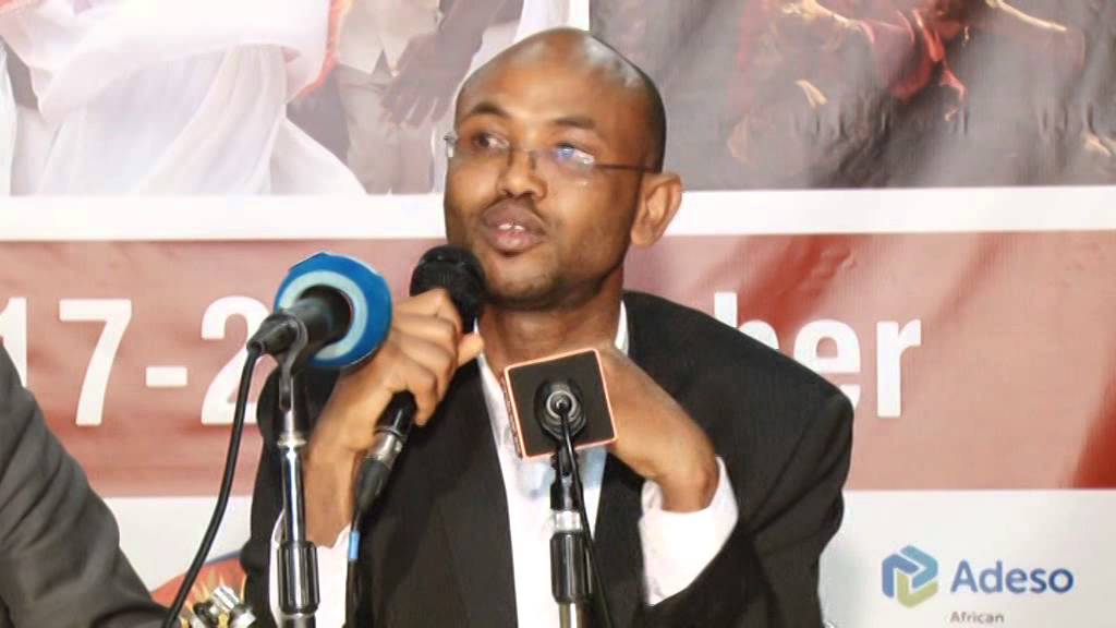Abwaan Weedhsame – Maanso Cajiib ah oo Amaanaysa Gabdhaheena | Somali Week London