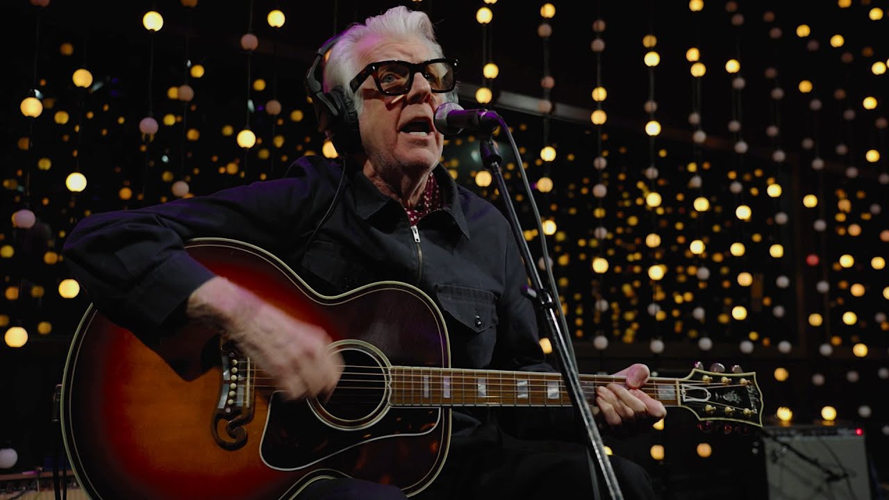 Nick Lowe & Los Straitjackets - Went To A Party (Live on KEXP)