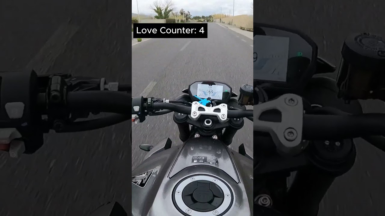 Prossima moto direi... #motorcycle #yamaha #motovlog #triumph #streettriple #riding #rider #riders