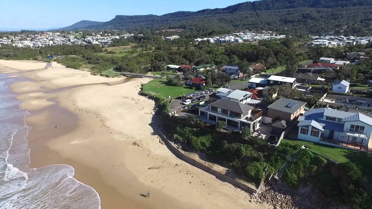 Thirroul Beach