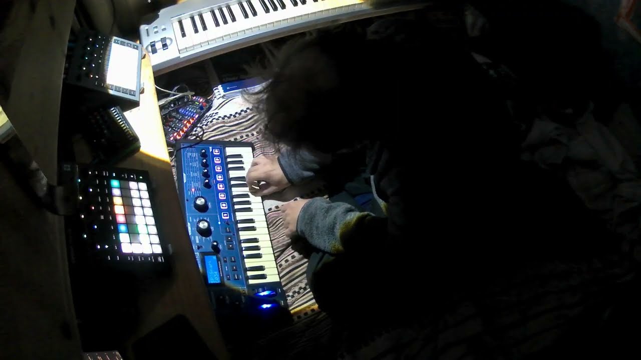 Complex life blossoms under full light spectrum (aka Starlight Space Waltz final) [live recording]