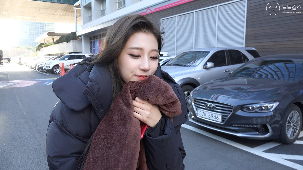 181207 러블리즈(Lovelyz) 정예인(JeongYein) 중간 출근길 직캠(Fancam) @뮤직뱅크(Music Bank)