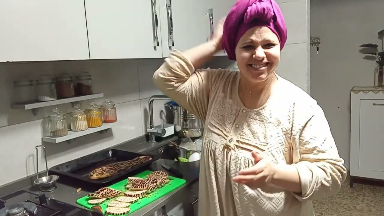 خرجت على غفلة بركرام خسر ليا🤦‍♀️خليت كلشي مرون ومشيت نعست لي بغا يربح عام طويل🤫🤭