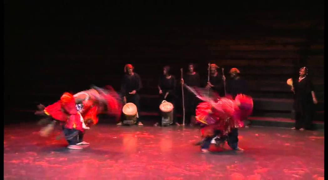 Exposition les danses du monde - photographies Fran&ccedil;ois Gu&eacute;net