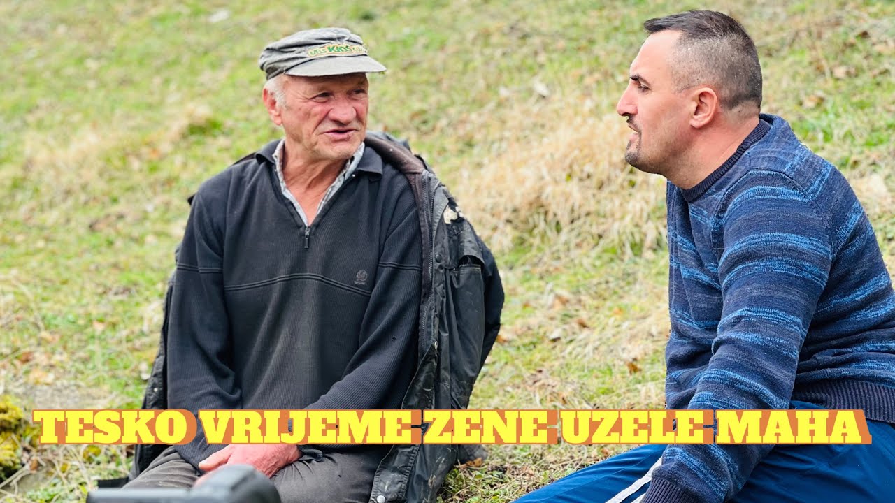 Živim sam u čitavom selu, dok svane ja potkuham hljeb i ispečem, kasnije za  ovčicama, težak vakat!