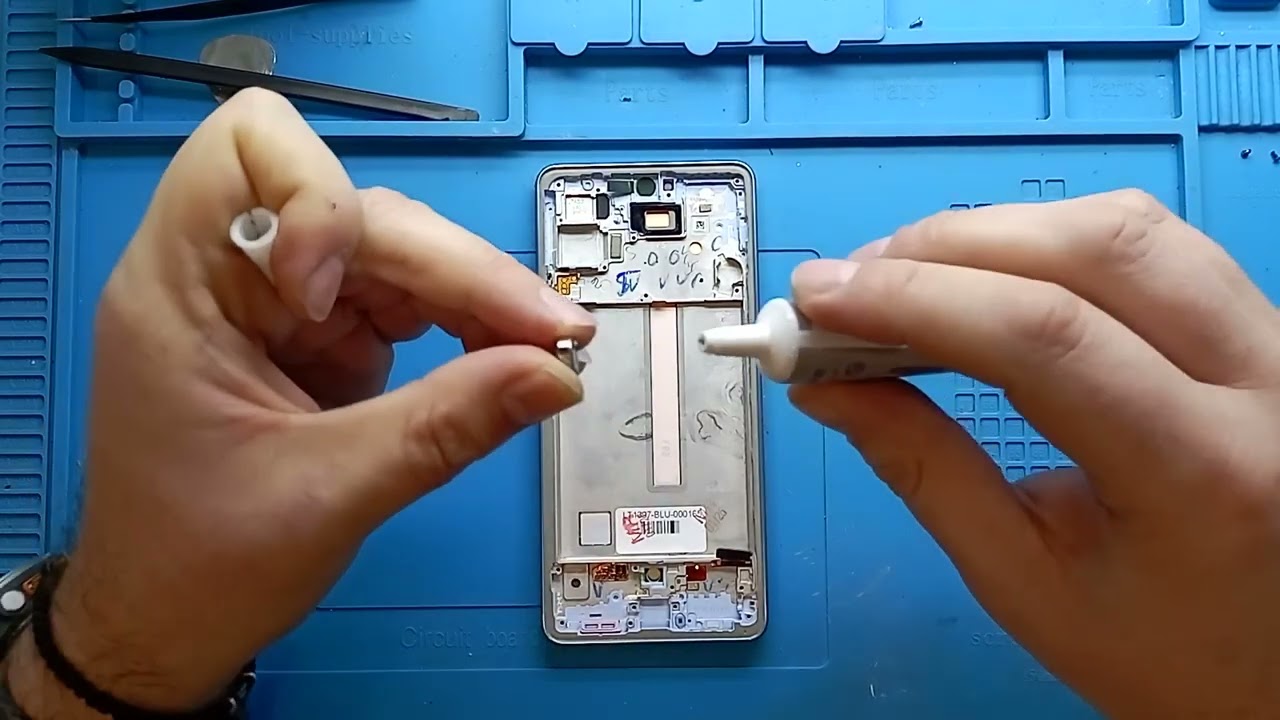 Samsung Galaxy A53 (A536B/DS) - Screen Replacement