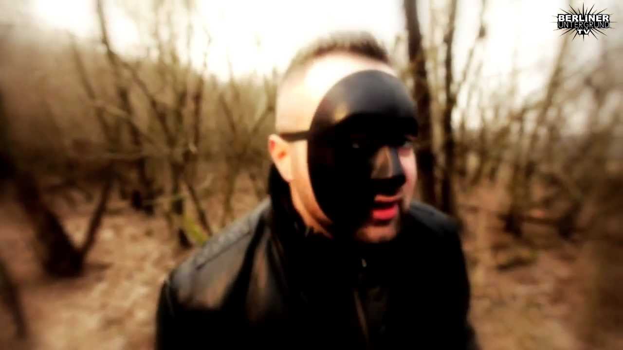 Stadtgespreech feat  MC Basstard & Klarbautermann  - Grenzenlos