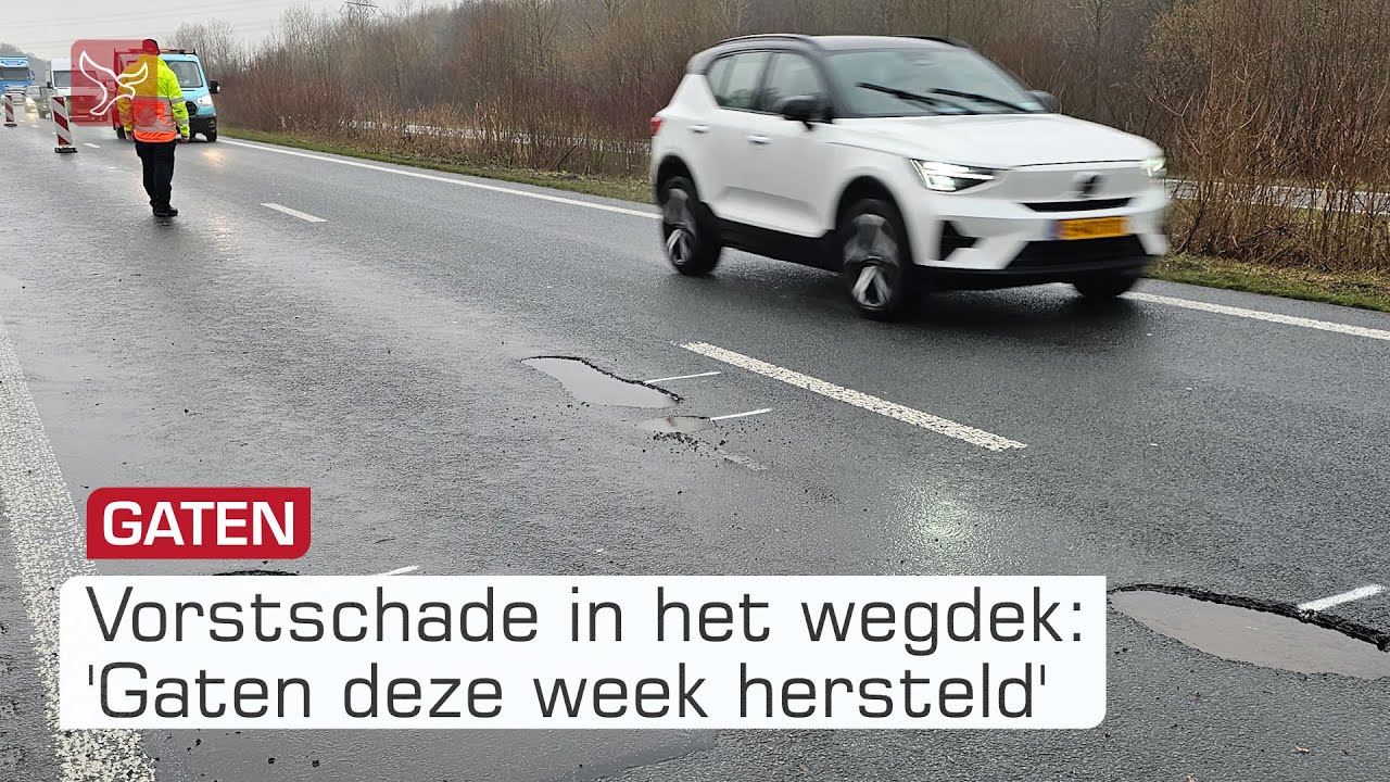 Grote gaten in de weg door de vorst | Omroep Flevoland