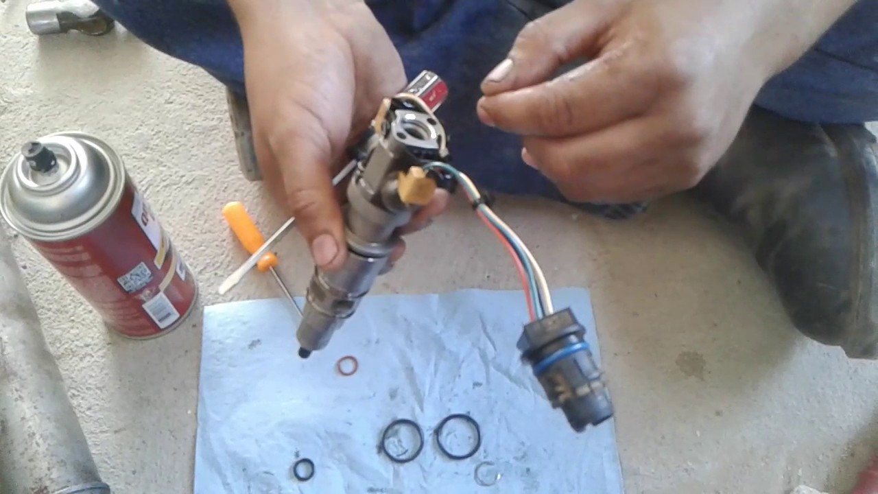 Como cambiar ligas de injector 6.0 ford diesel
