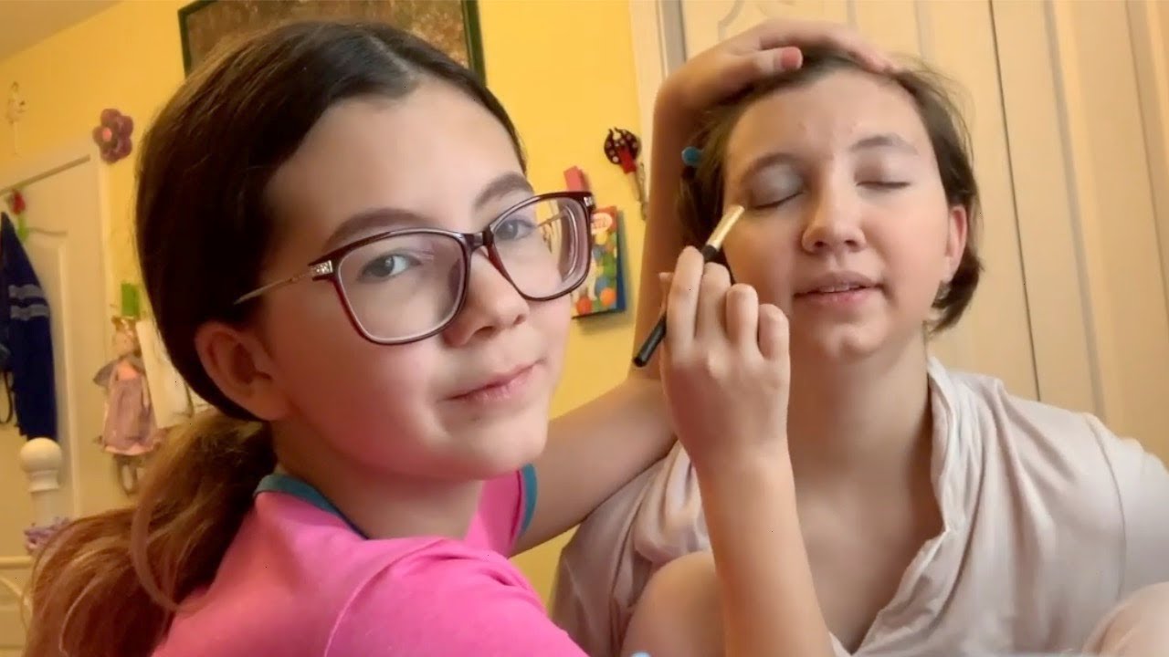 Swapping Glasses for Makeup (part 1)