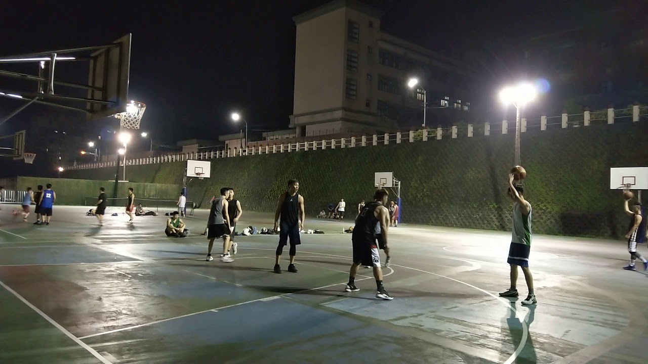 林志傑回台後! 現身基隆鬥牛籃球場4/29日