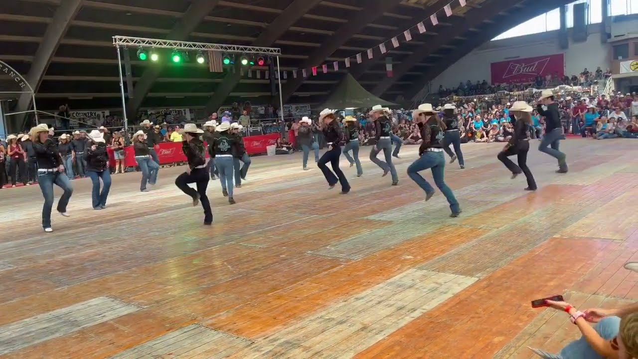 BABY BURN Line Dance - VOGHERA 2023