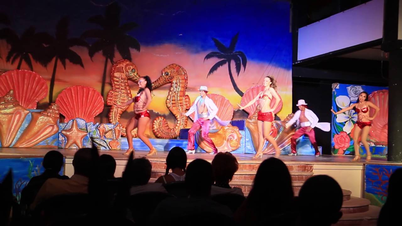 Шоу Caribbean в Grand Palladium Riviera Resort (27.10.2014) (часть 5) Ismael Rivera - El Cumbanchero