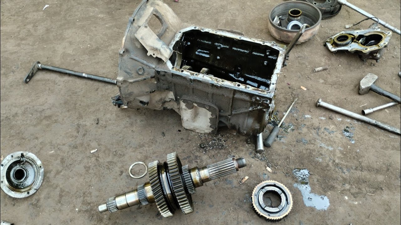 Restoration Hino Truck Old Manual Gearbox Broken Transmission Replacement