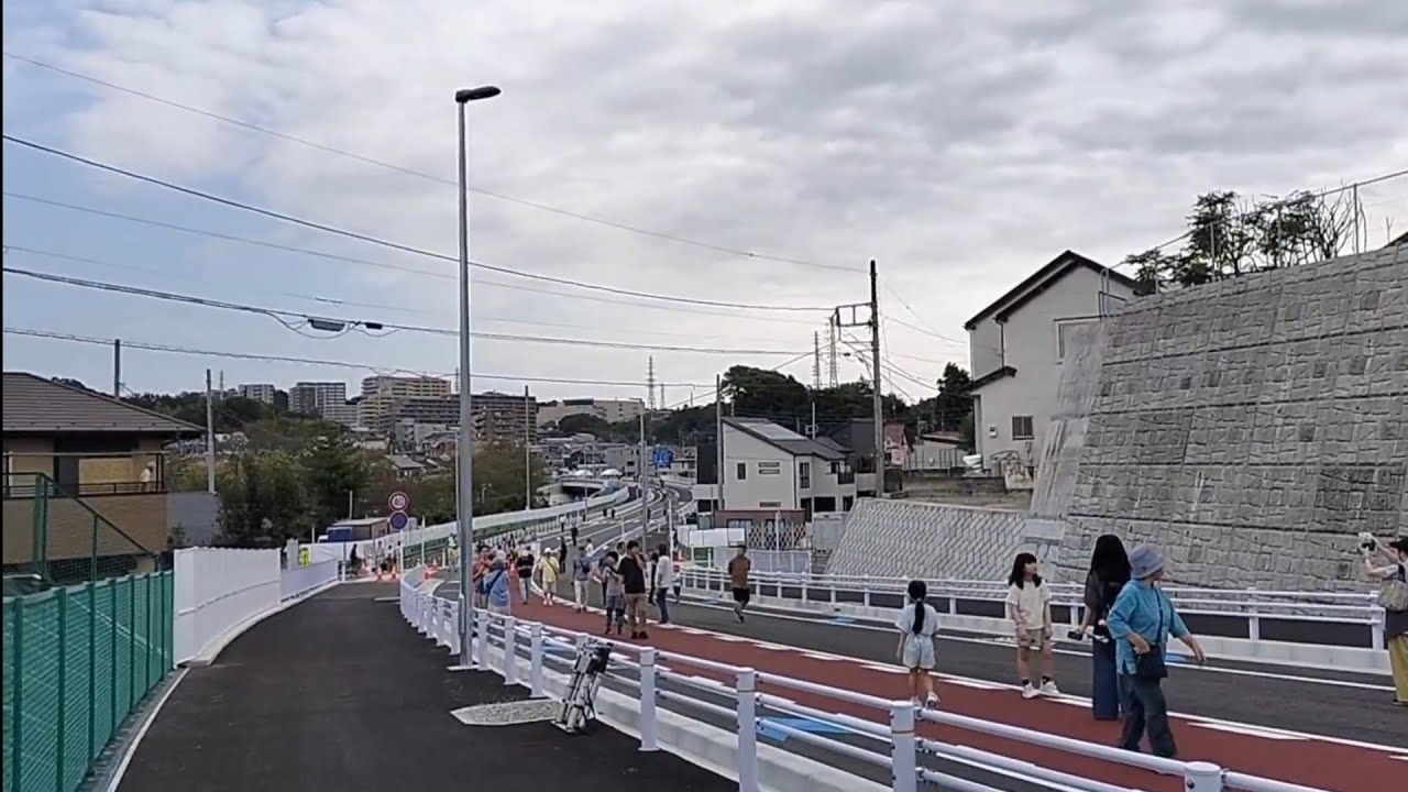多摩ニュータウン通りの延長 宮上横山線開通直前 2025年9月27日午前9時台の様子