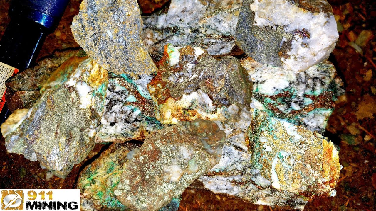 We Found High Grade Polymetallic Massive Sulfide Ore In A Mine Dump!