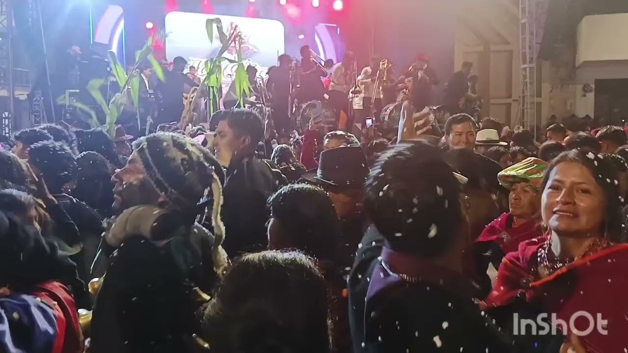Una fiesta muy alegre en Salasaka 🇪🇨