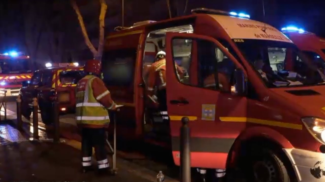Au Front Avec Les Marins Pompiers De Marseille