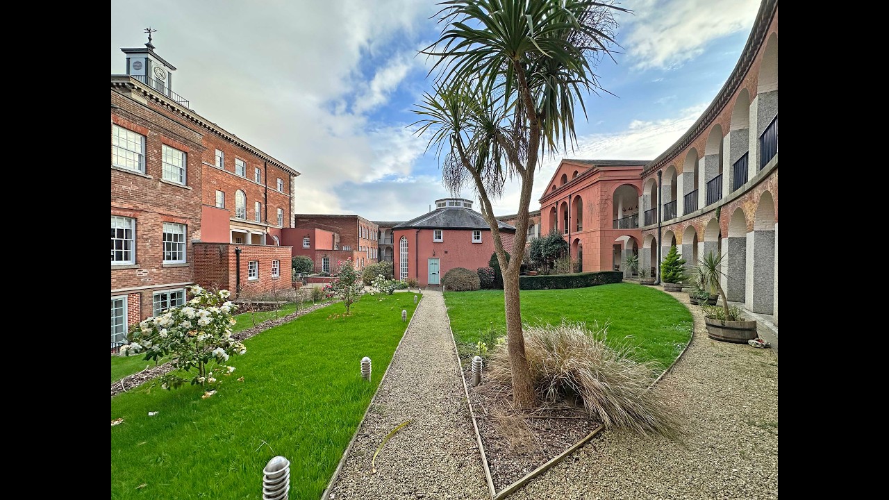 3 The Orangery
